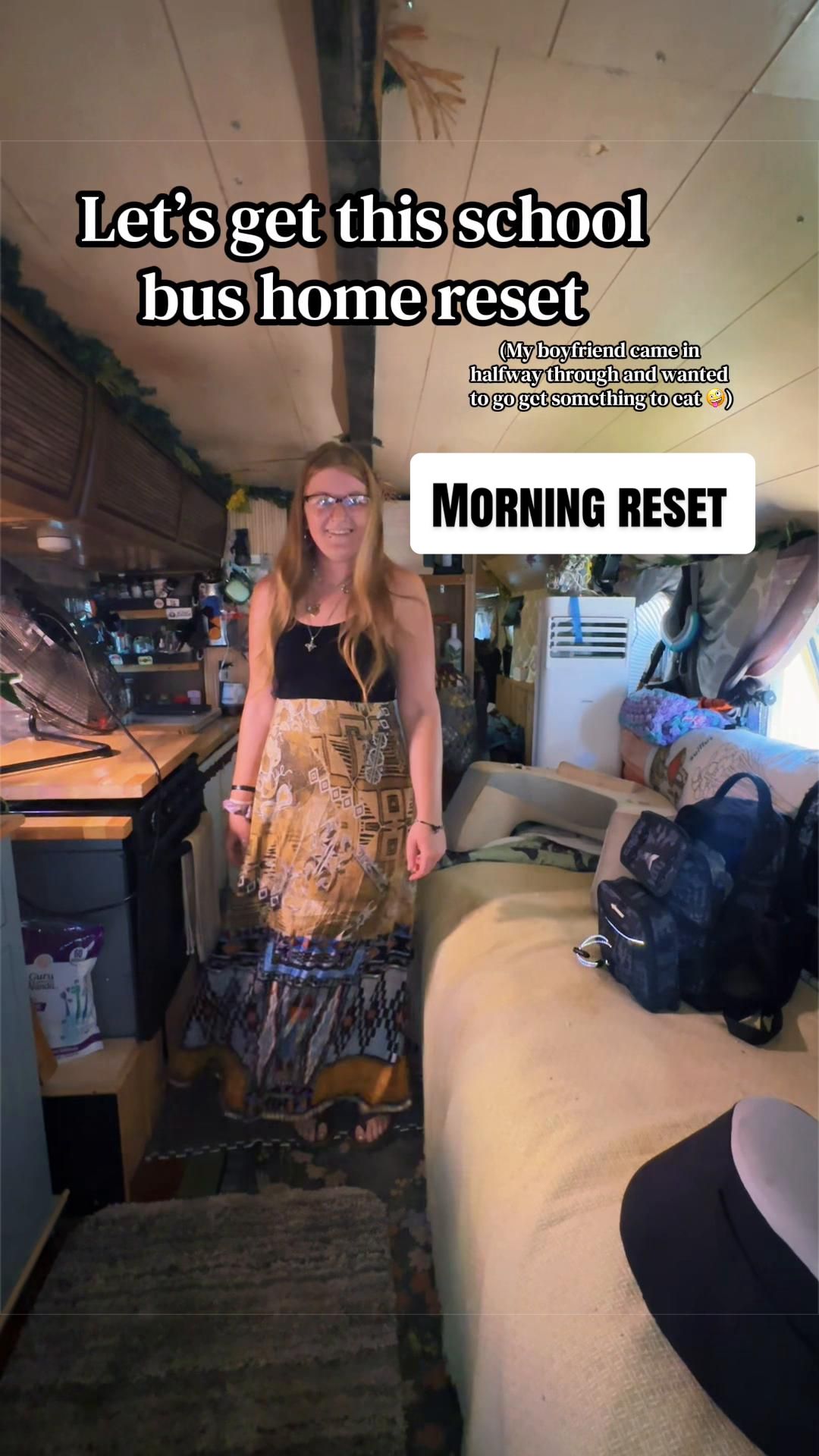 @Taylor Rayne |🚌|Digital Nomad