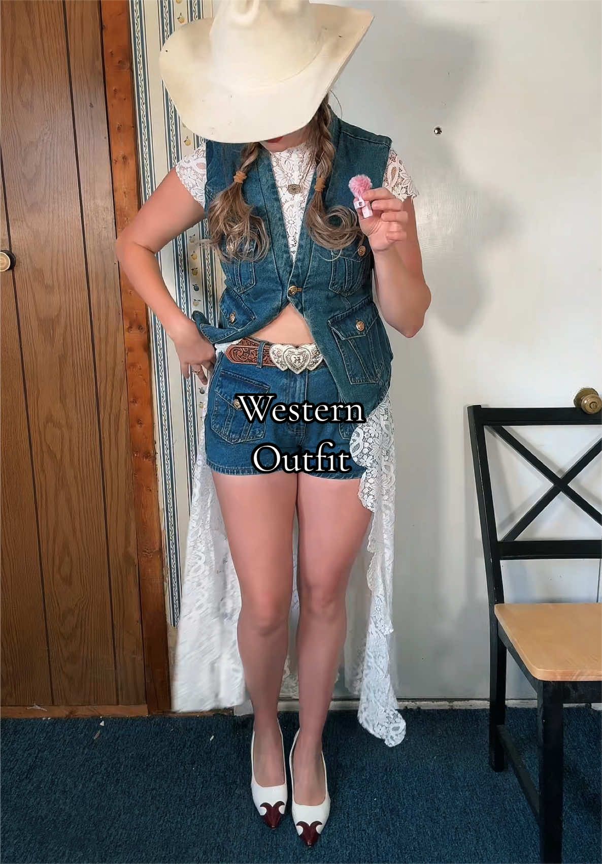@✨Kaylee’s Western Finds✨