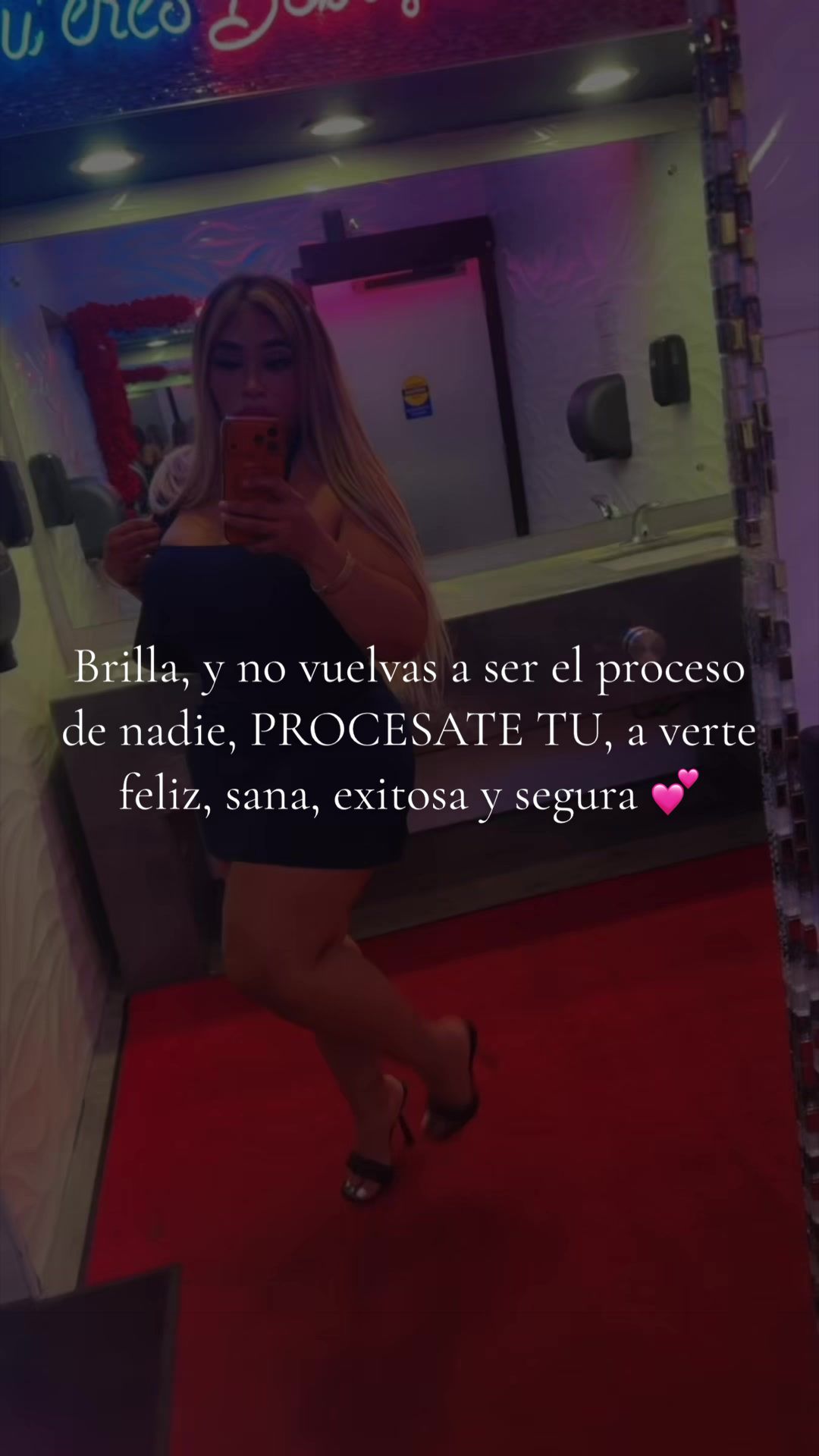 @𝐁𝐄𝐋𝐈𝐍𝐃𝐀 🖤
