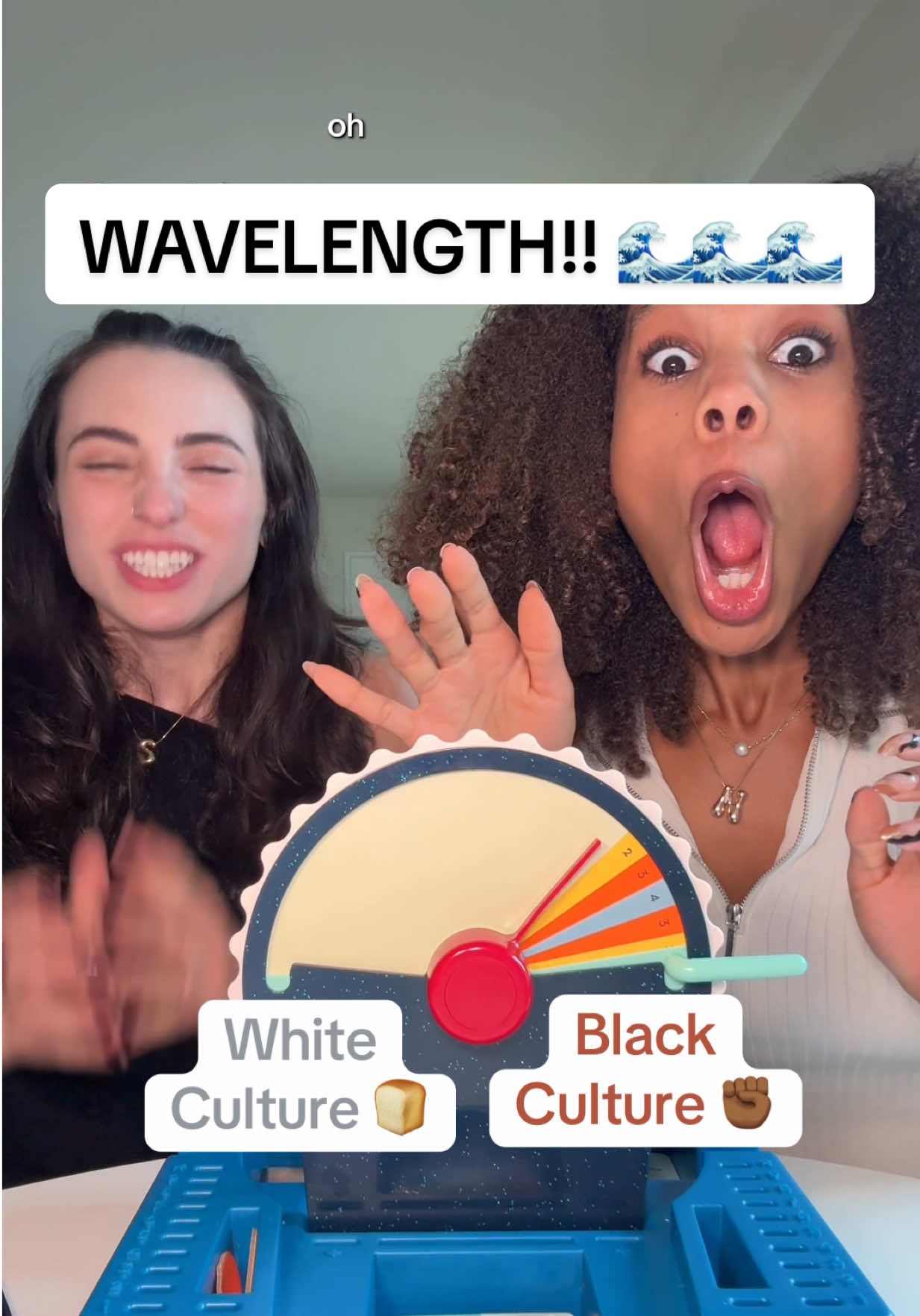 @Sophia & Noelle ๐
