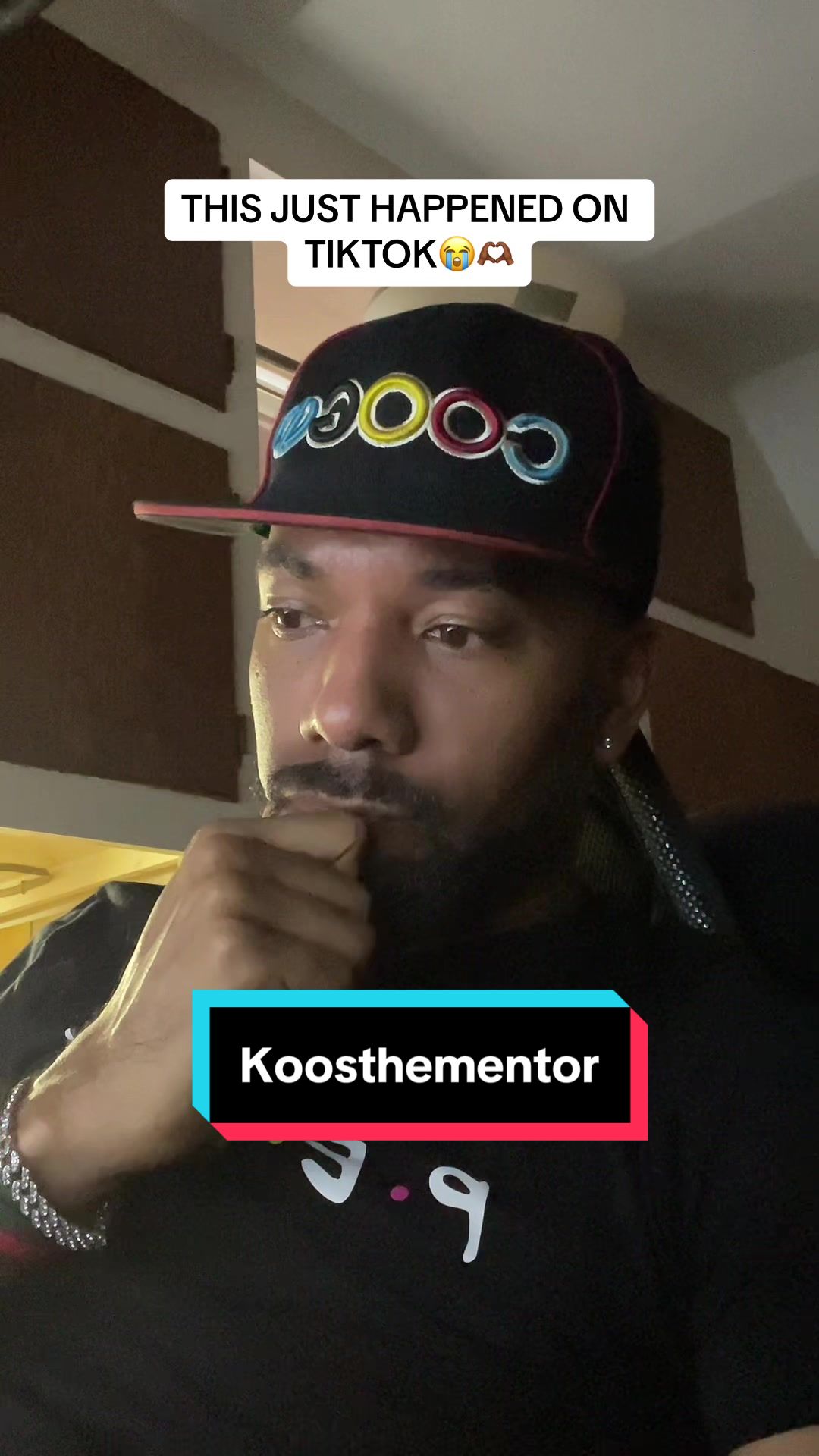 @Koos