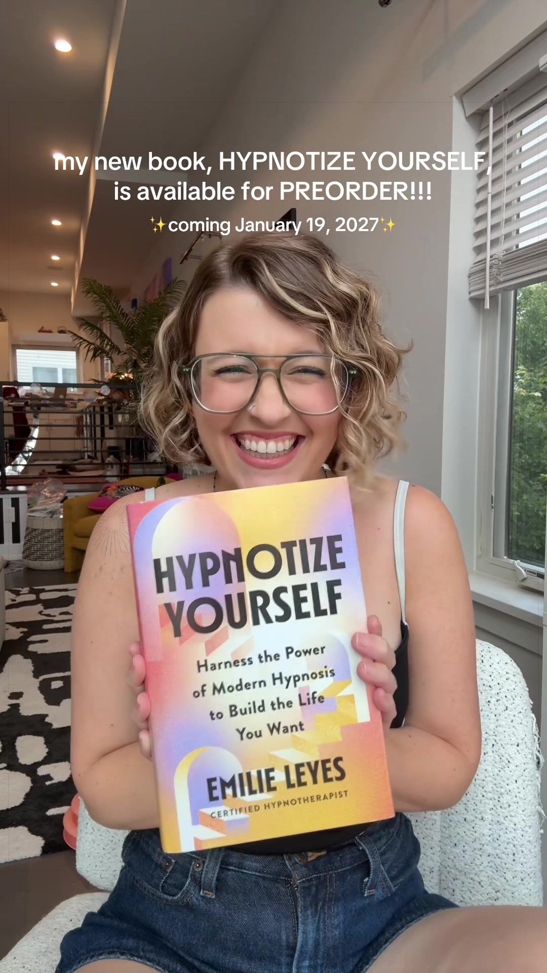 @Emilie Leyes • Hypnosis