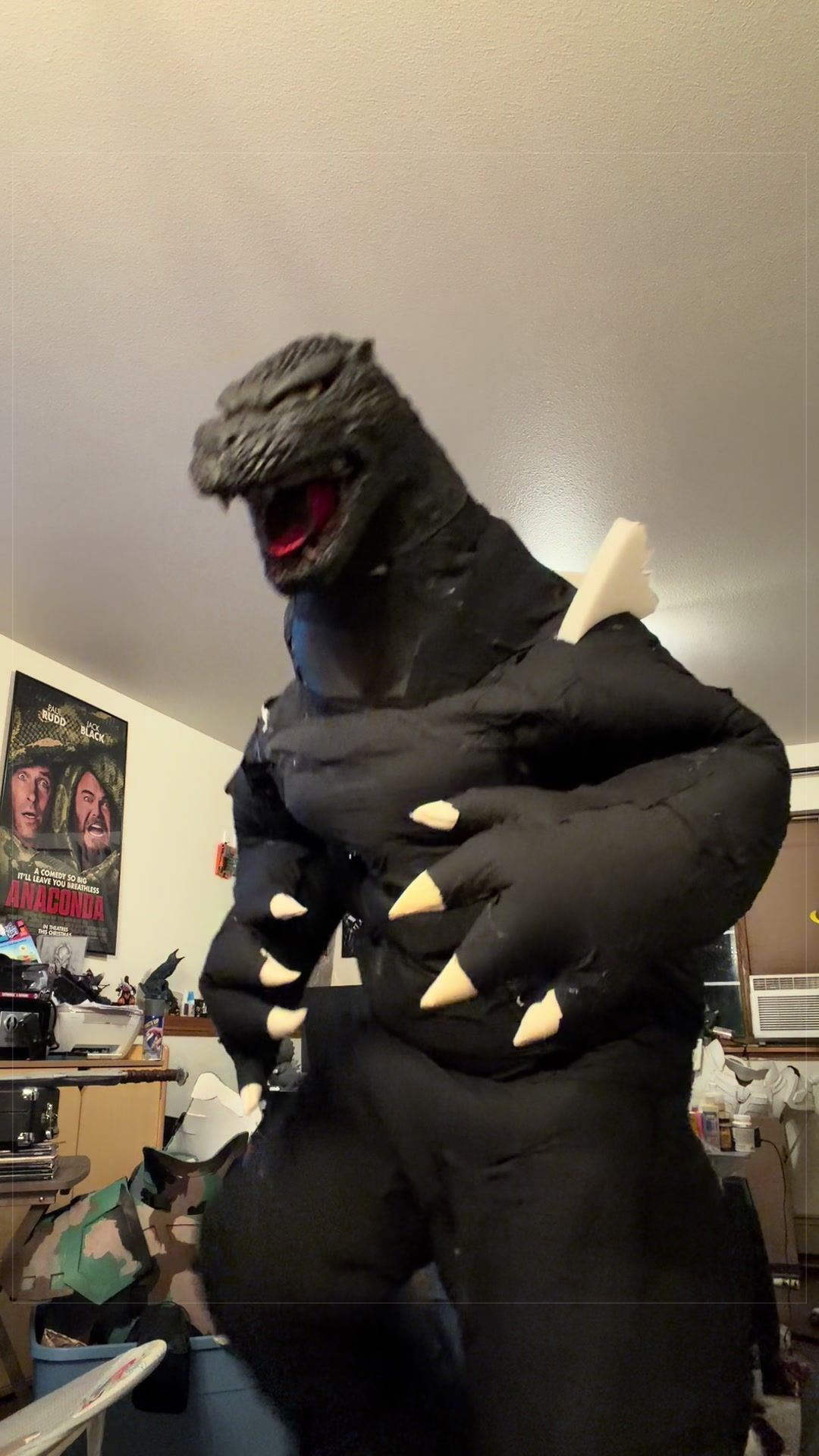 @Glueguncosplay94