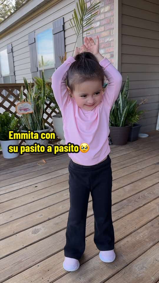 @Sarita&ChrisHudson