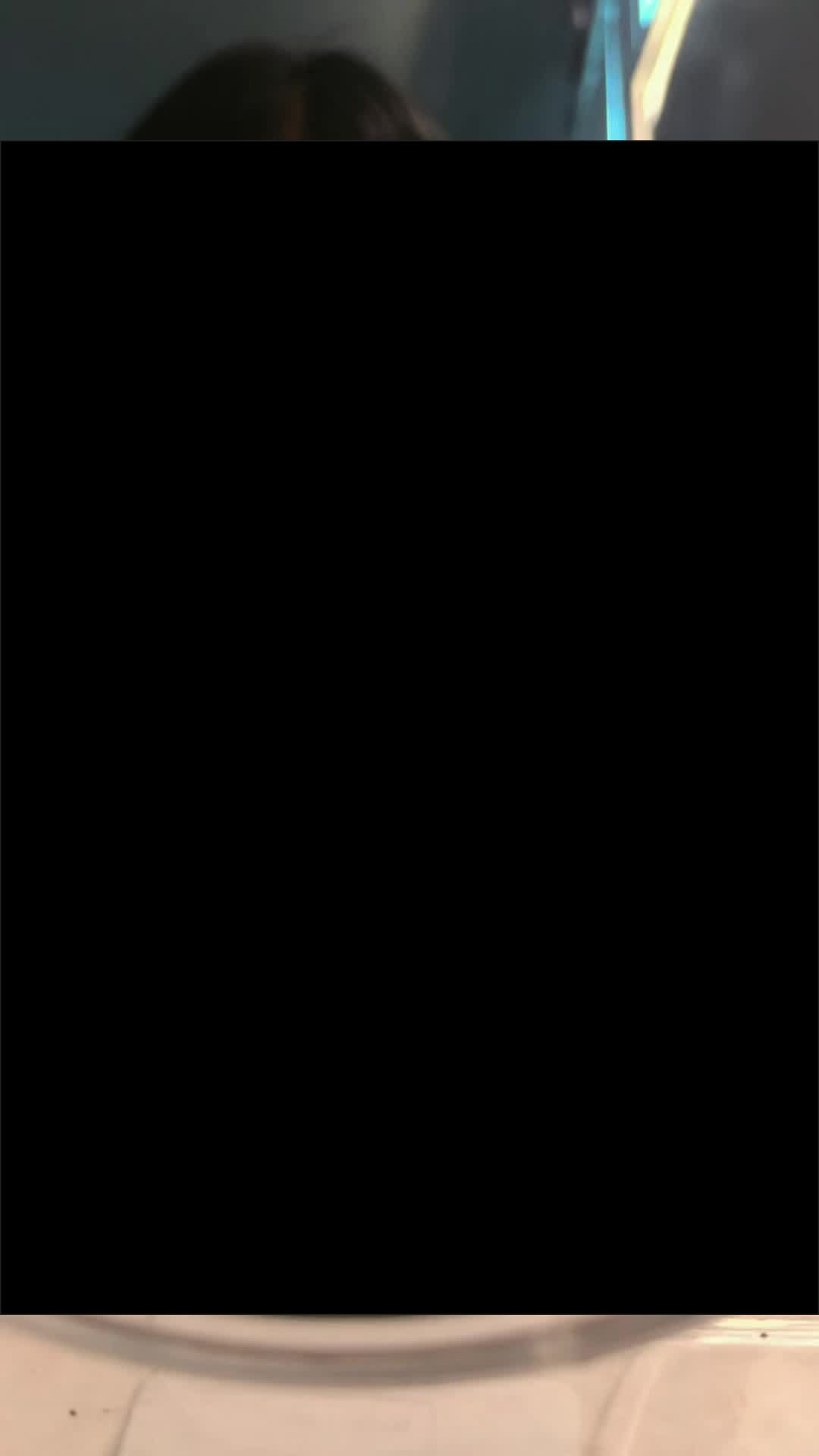 @⃟