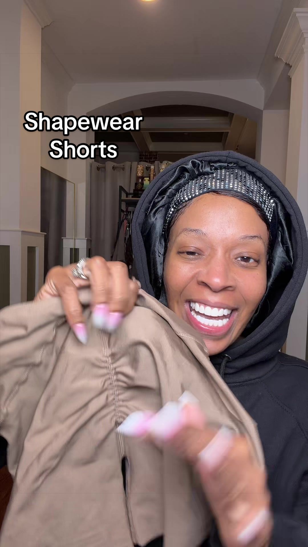 @Curlmel 👑 Fashion Finds
