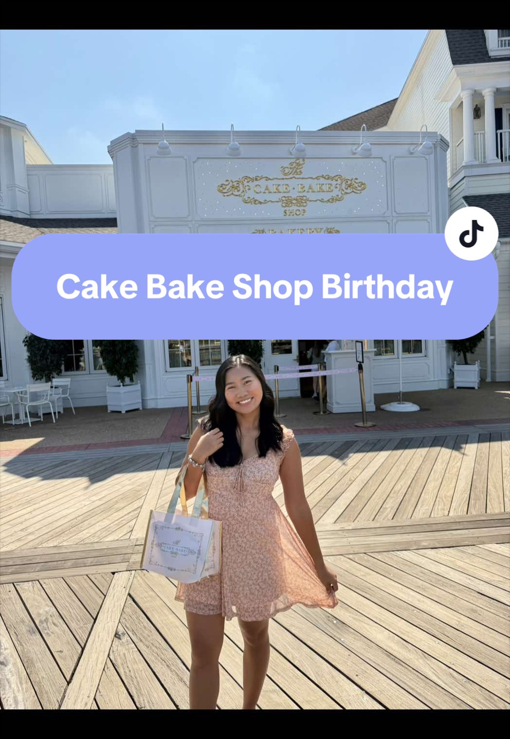 @Kristela | Disney SAHM
