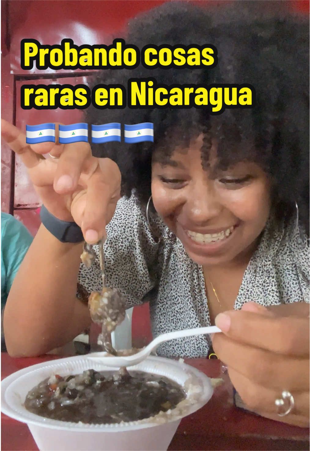 @🇳🇮🇨🇺💙María Montenegro 🎶