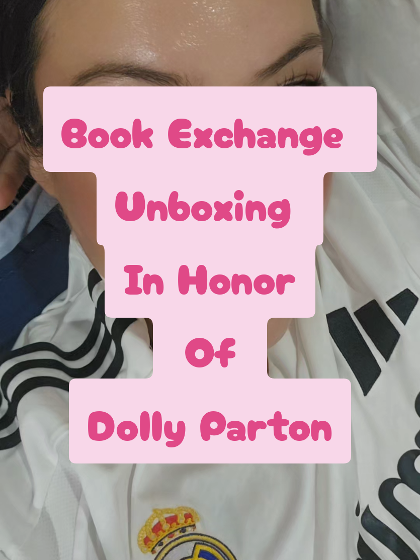 @Books & Girly Things ๐๐ฉท