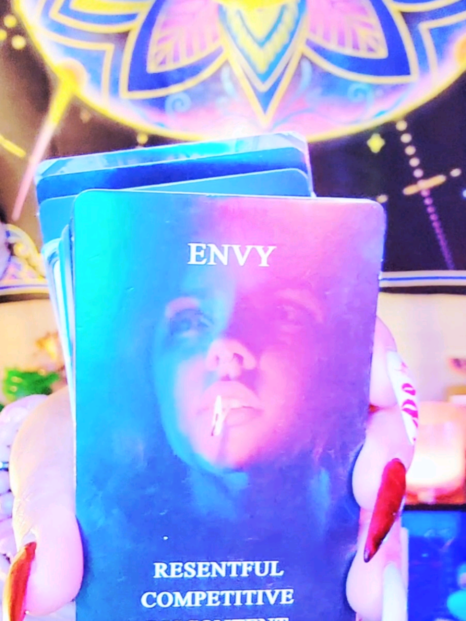 @DivineDivination&Tarot🔮💜💫