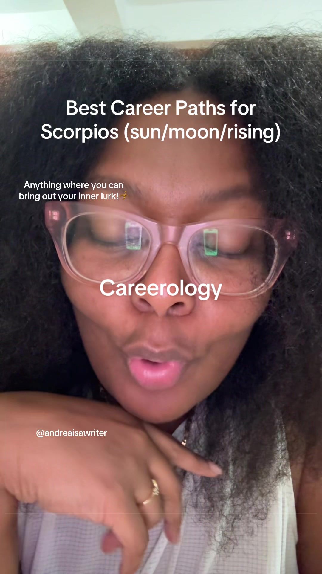 @The Career Priestess🌙