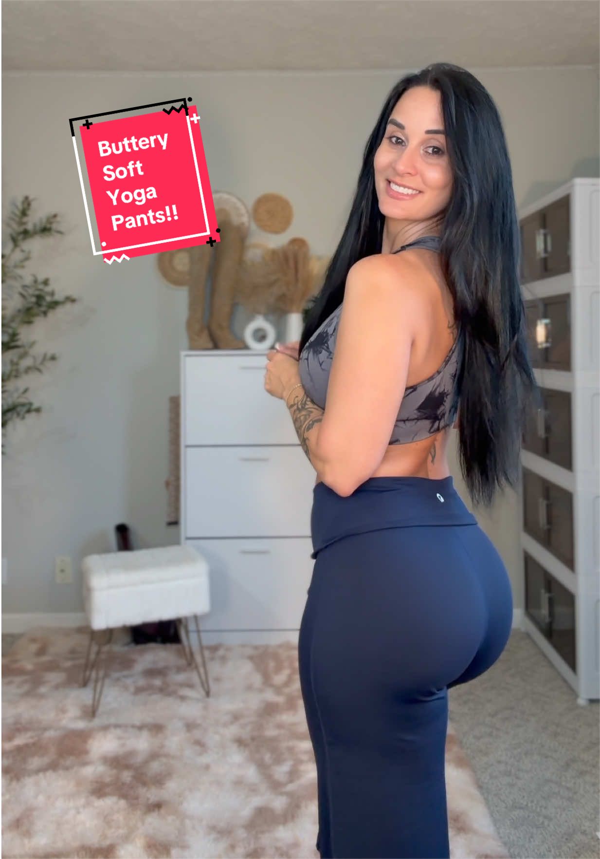 @Lusty_Leggings_Chic