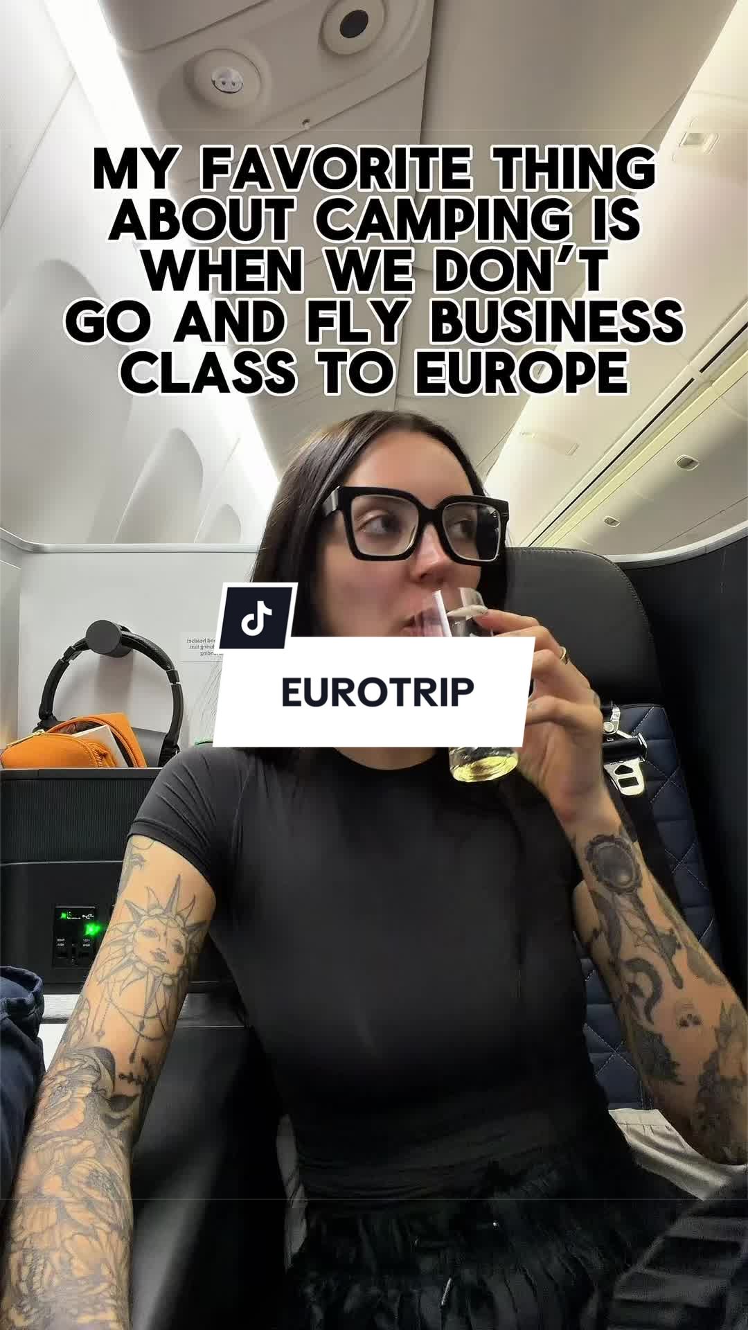 @dominiquebirdxo