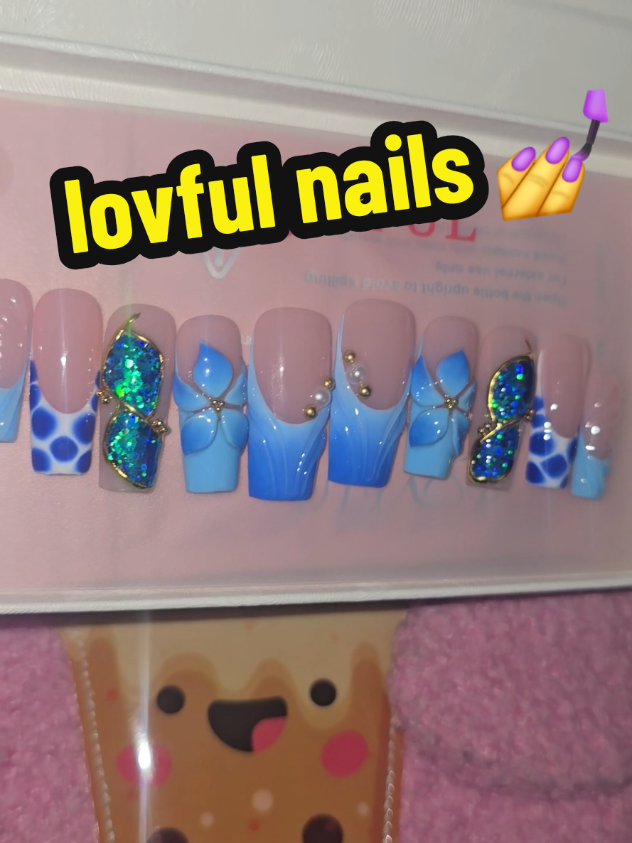 @Kim so unique 🤩💓💯🌹🌹