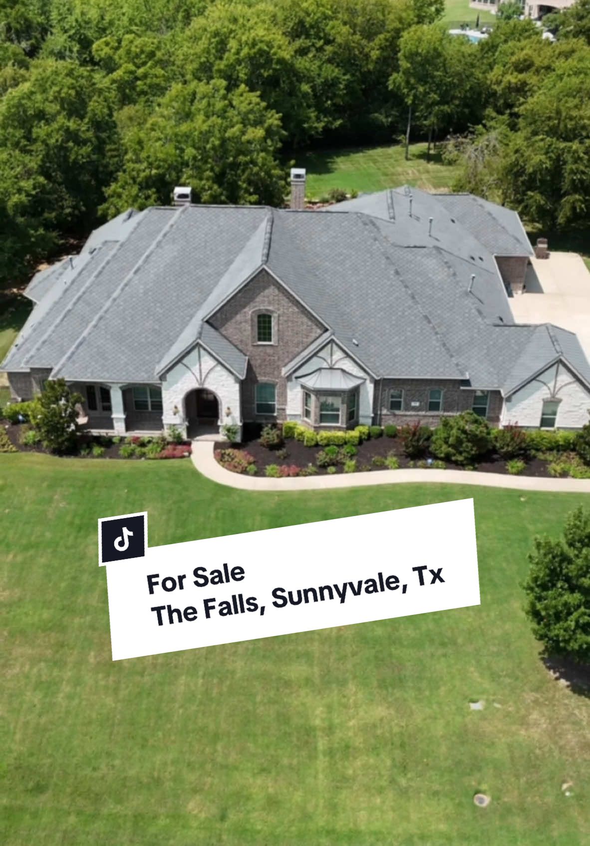 @Kelli Clark, DALLAS REALTOR&reg;️