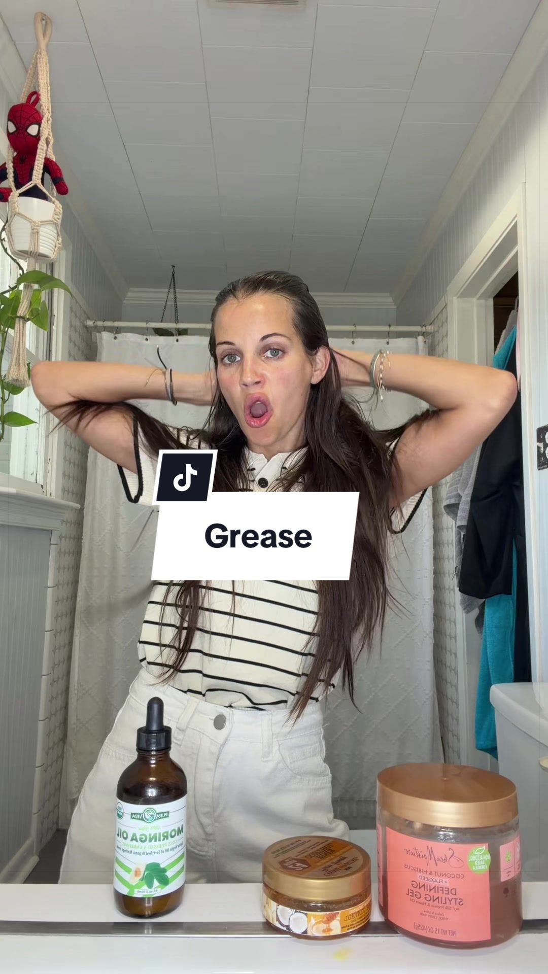 @Ladyintgebathroom