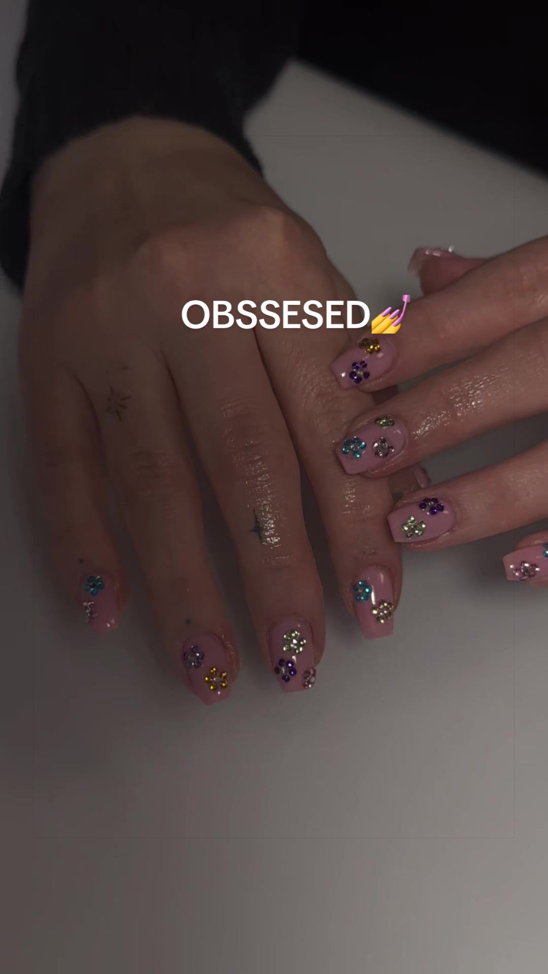 @ivynailslife