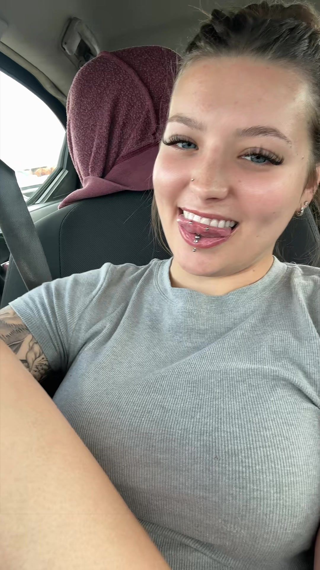 @chloegobble