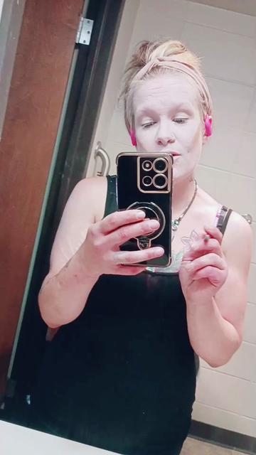 @(Madam.Rou)