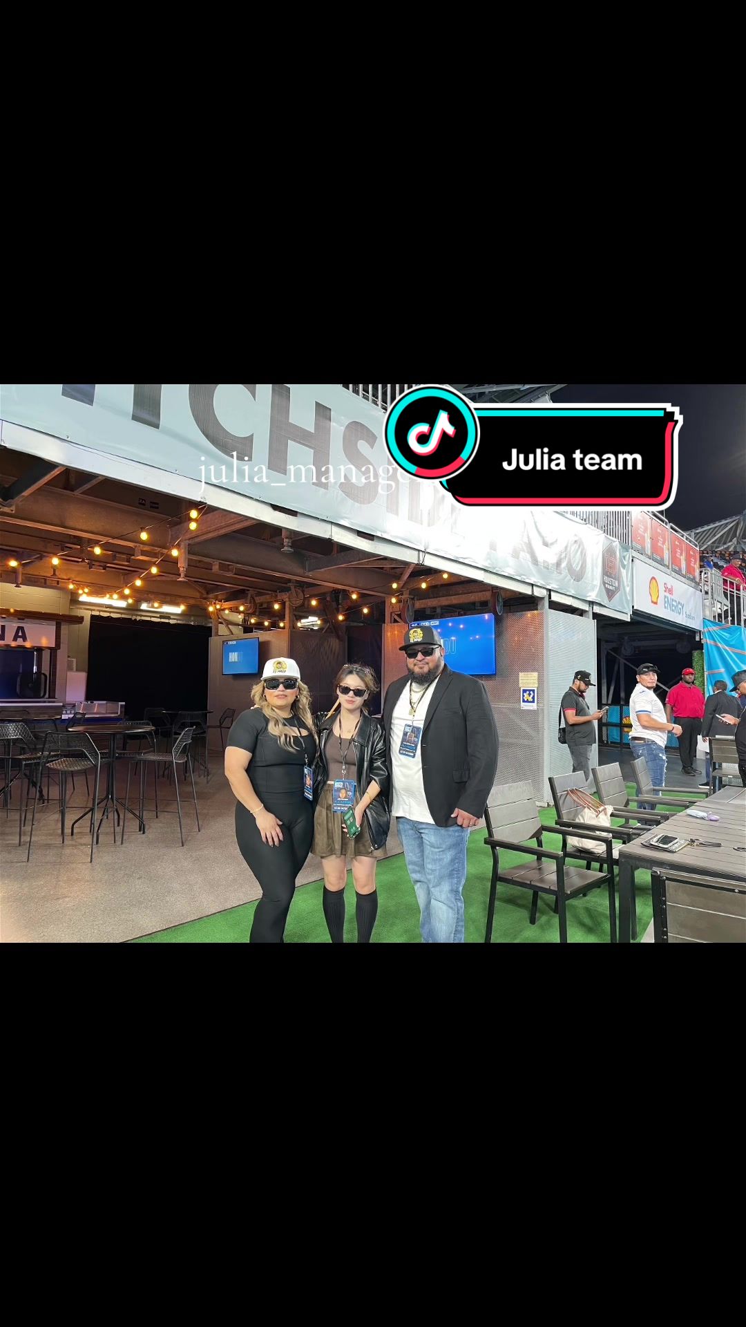 @JULIA 💫💫