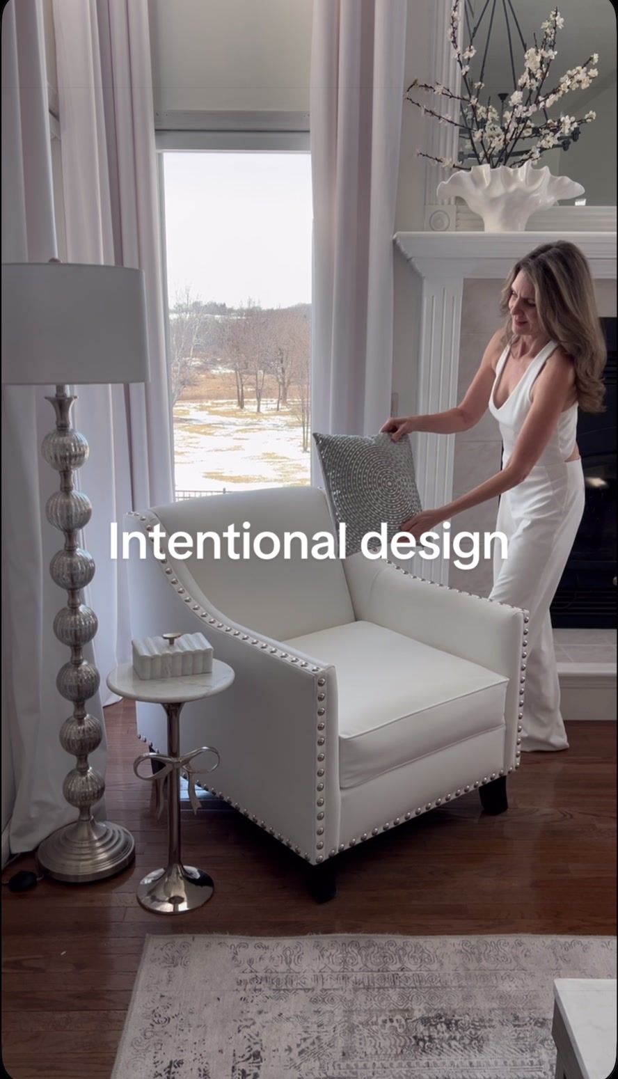 @Gilla Leigh{Interior Designer}