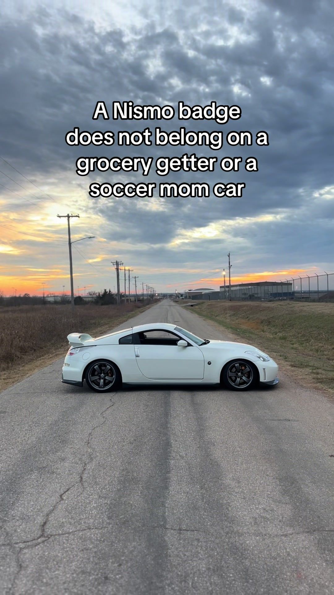 @z_max33_