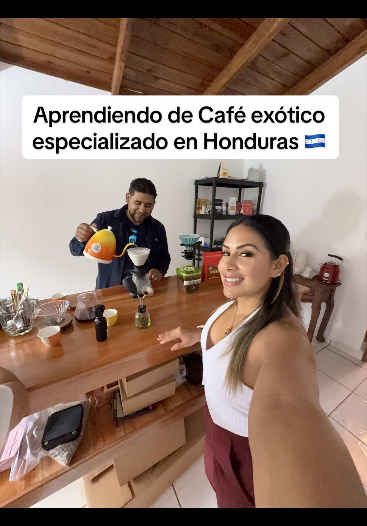 @Lauxelmundo🇨🇴💙🩵🤍🌋 🏝️