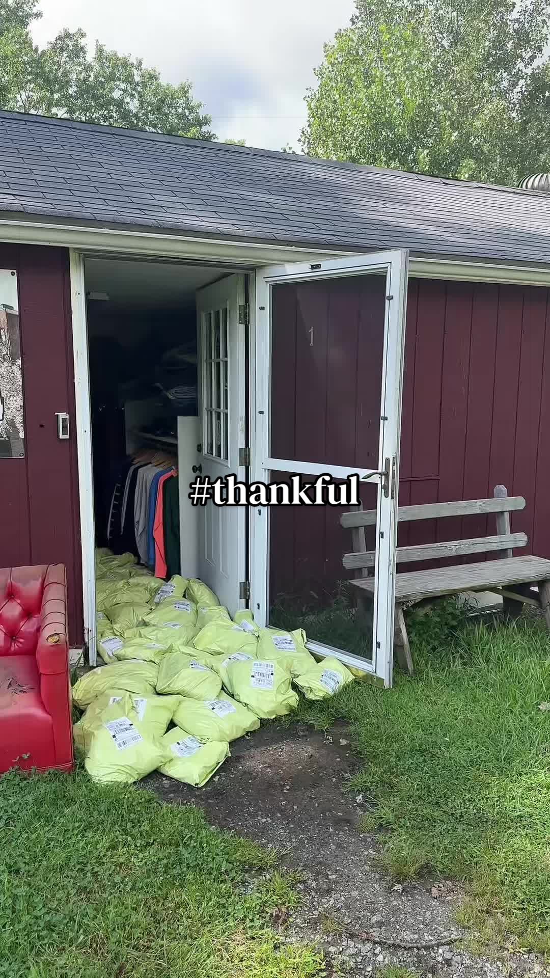 @jfurswardrobe