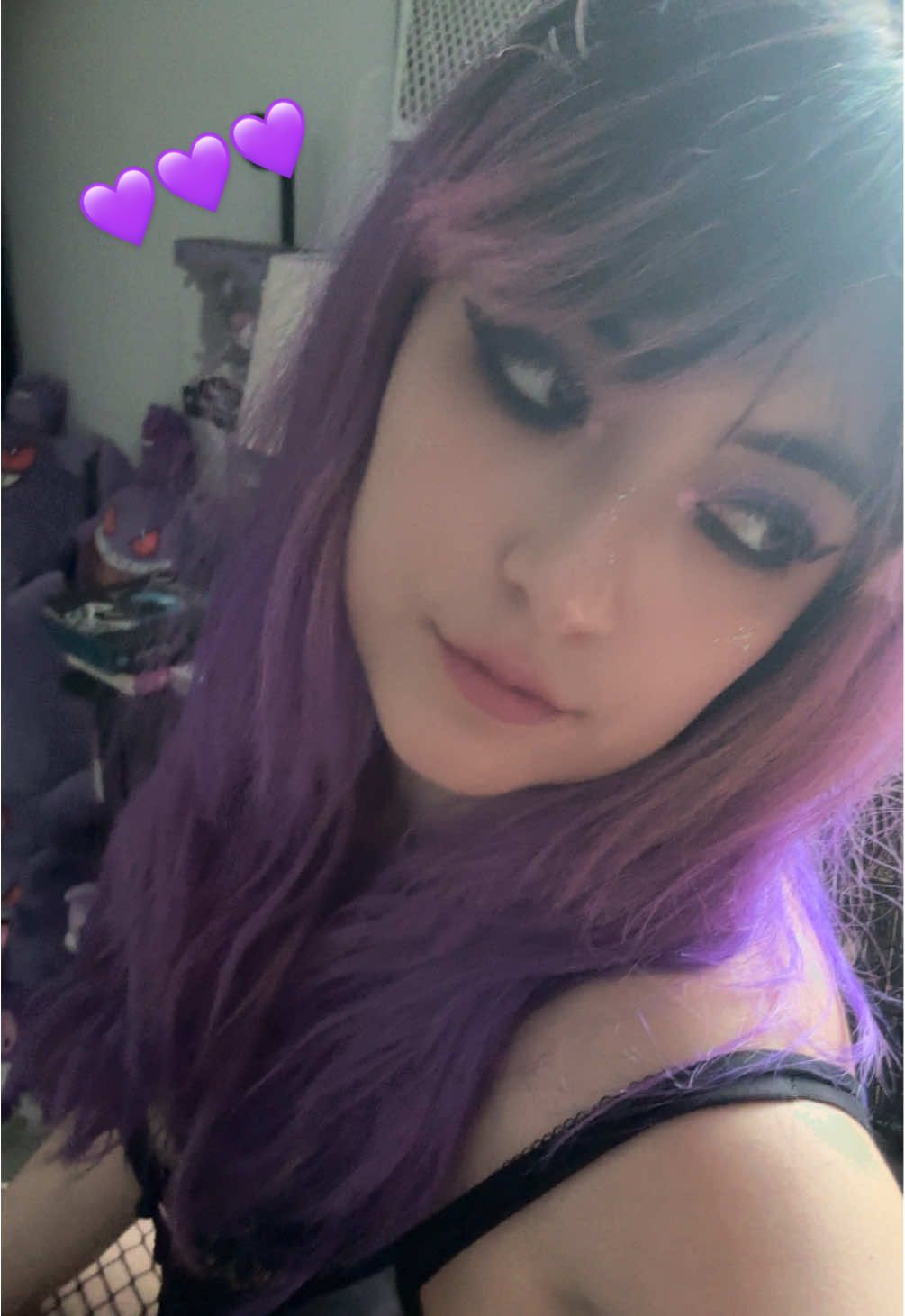 @creepyplum