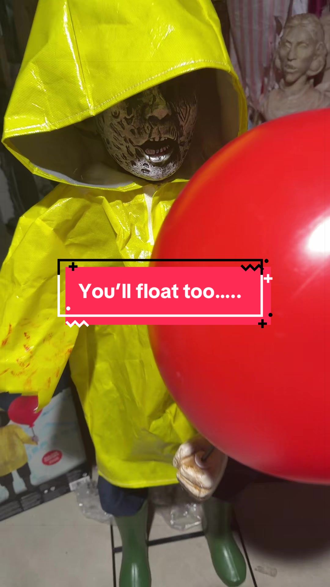 @Deezanimatronics