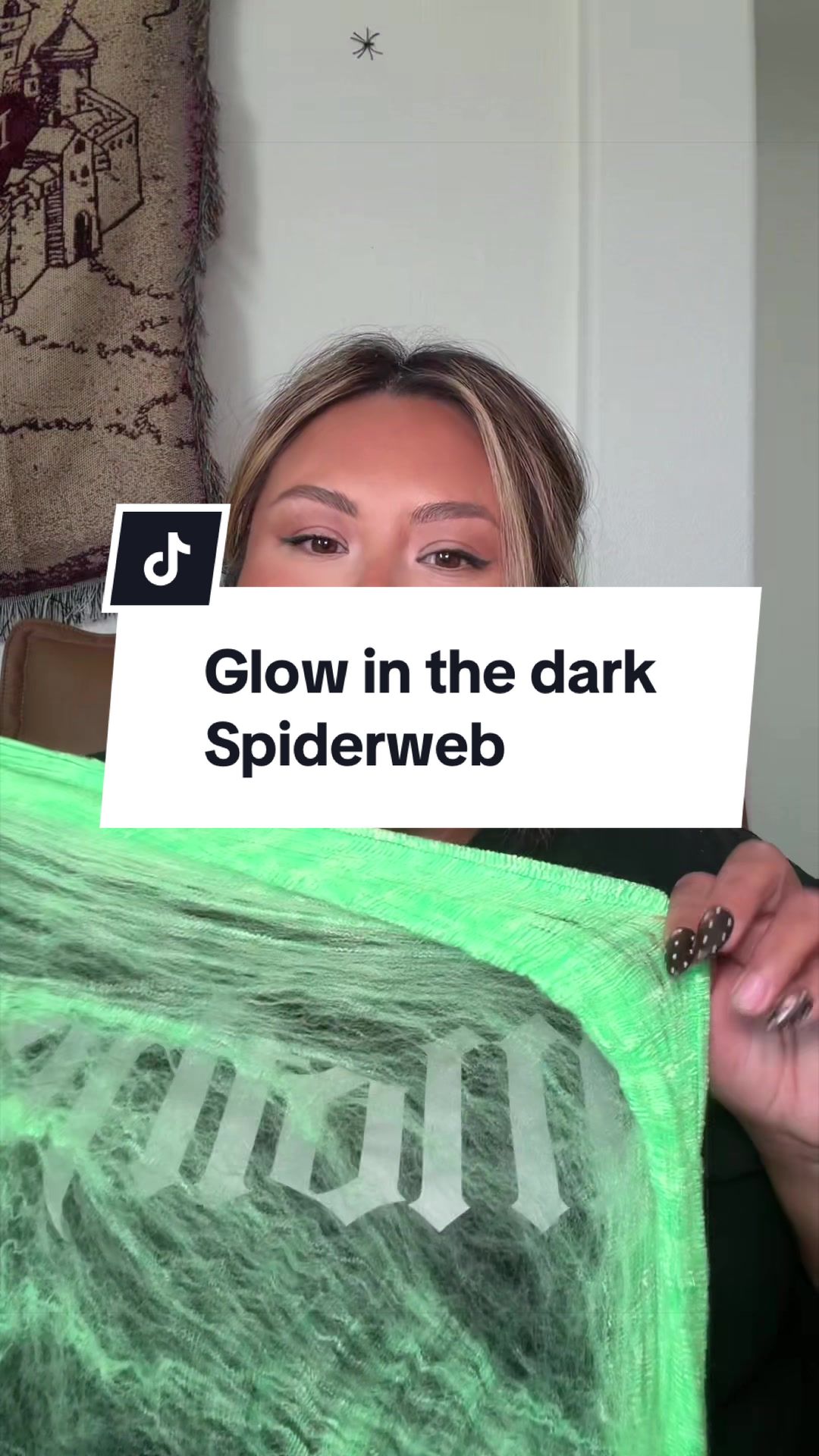 @Crystal Chavez ᥫ᭡