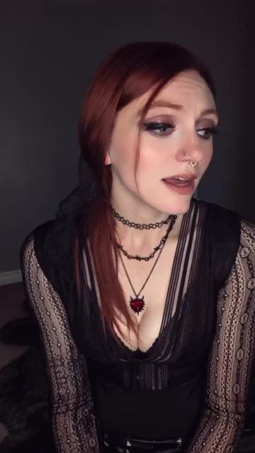 @Blood_Lust_Princess