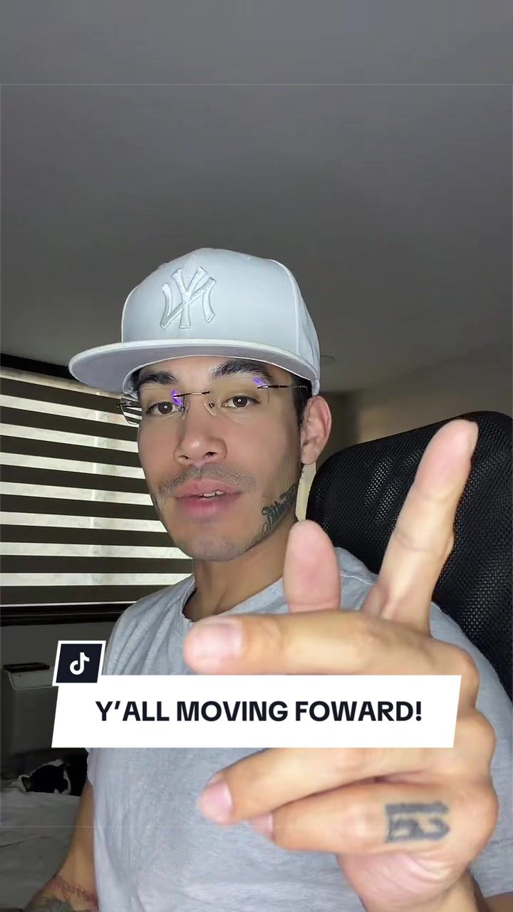 @F1ARO