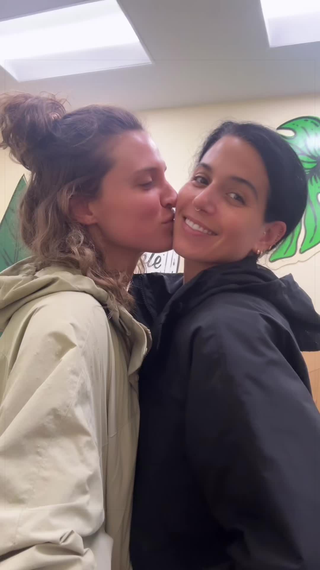 @katiebarnaa