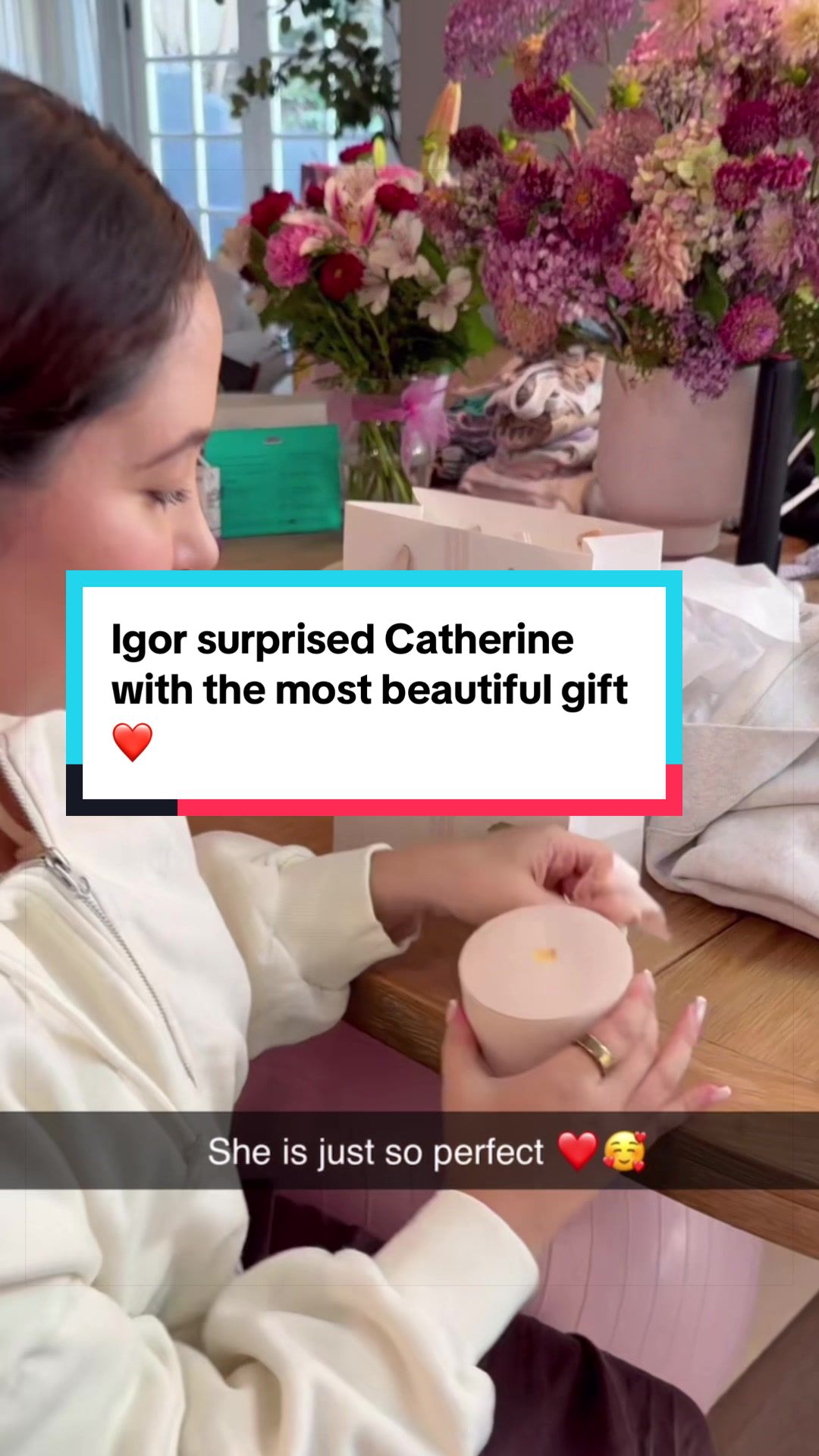 @Inside Scoop