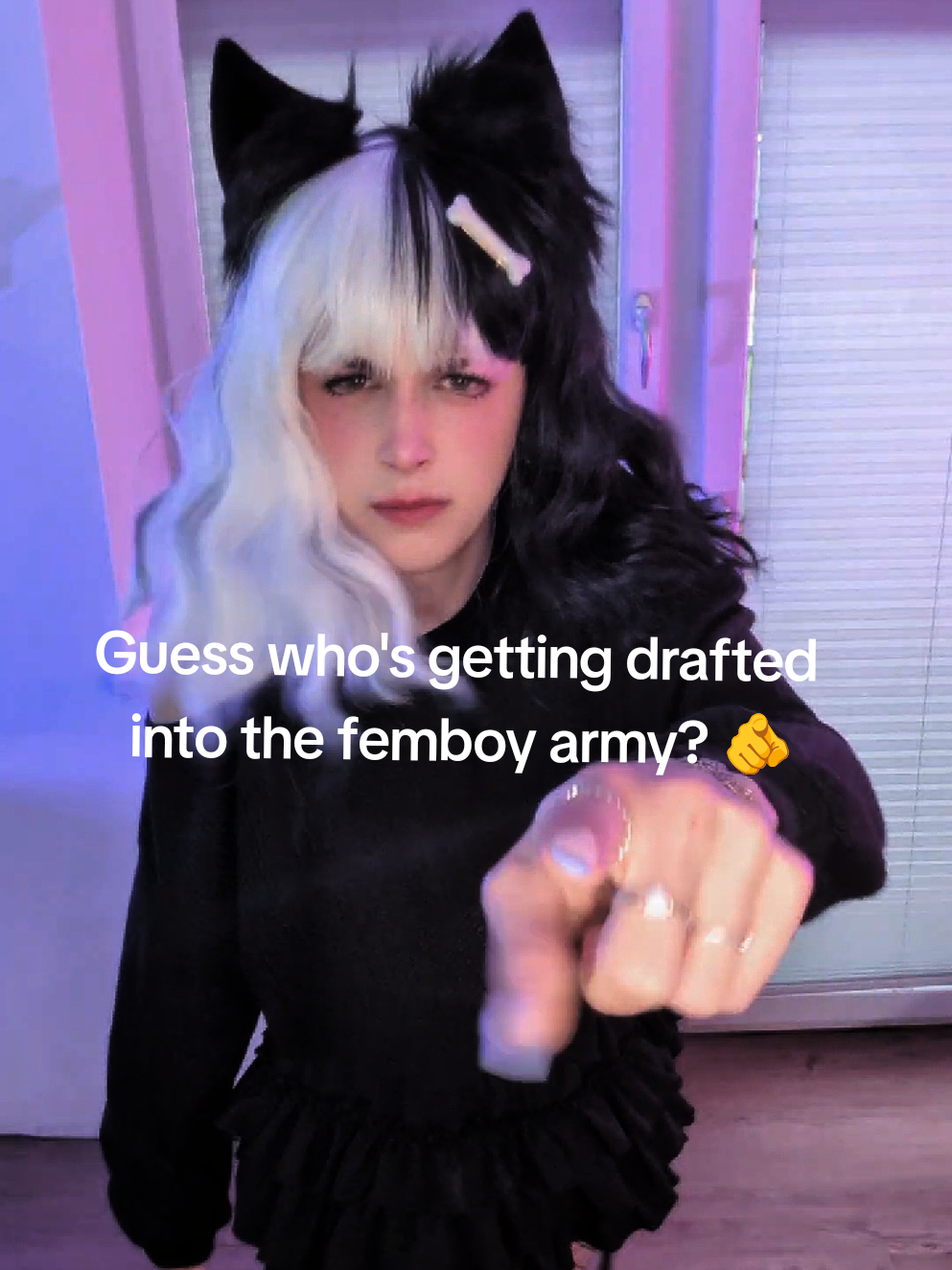 @myprettypuppyboy