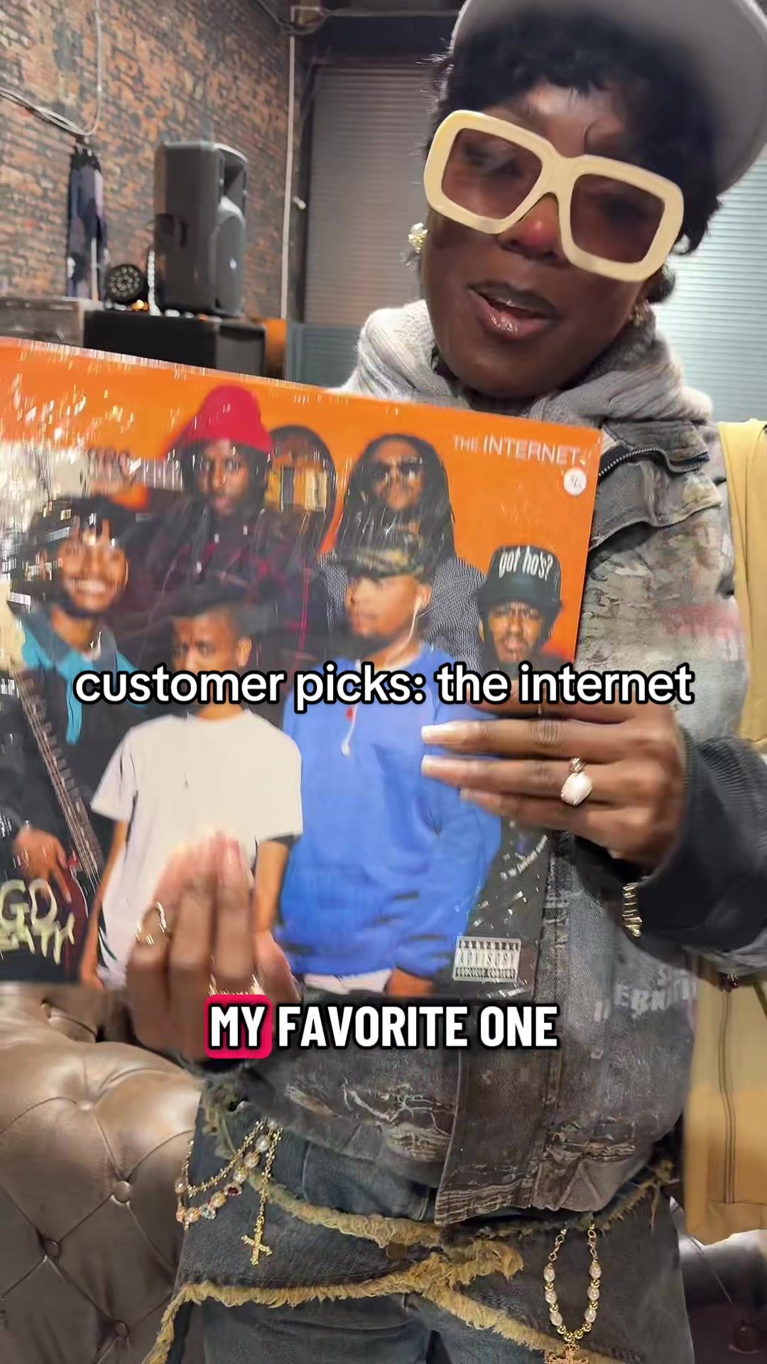 @vinylandthread