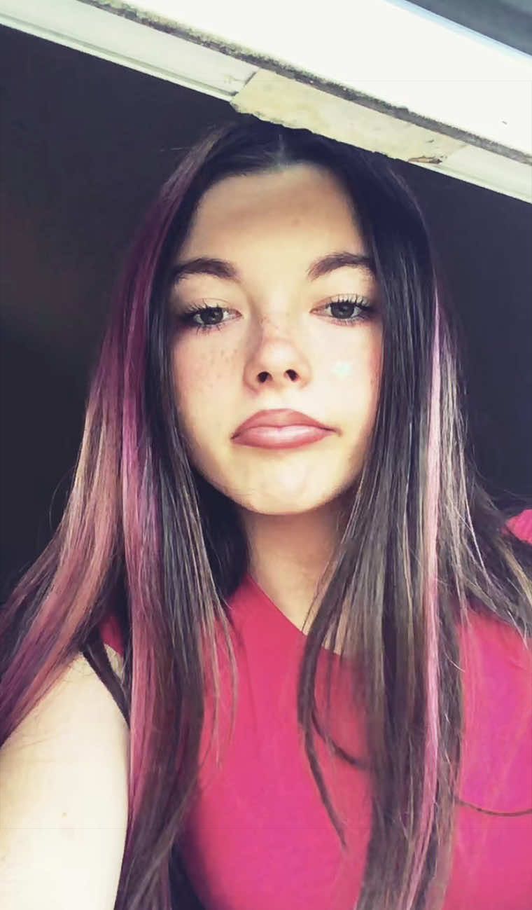 @𝒜𝓊𝒹𝓇𝑒𝓎🥹