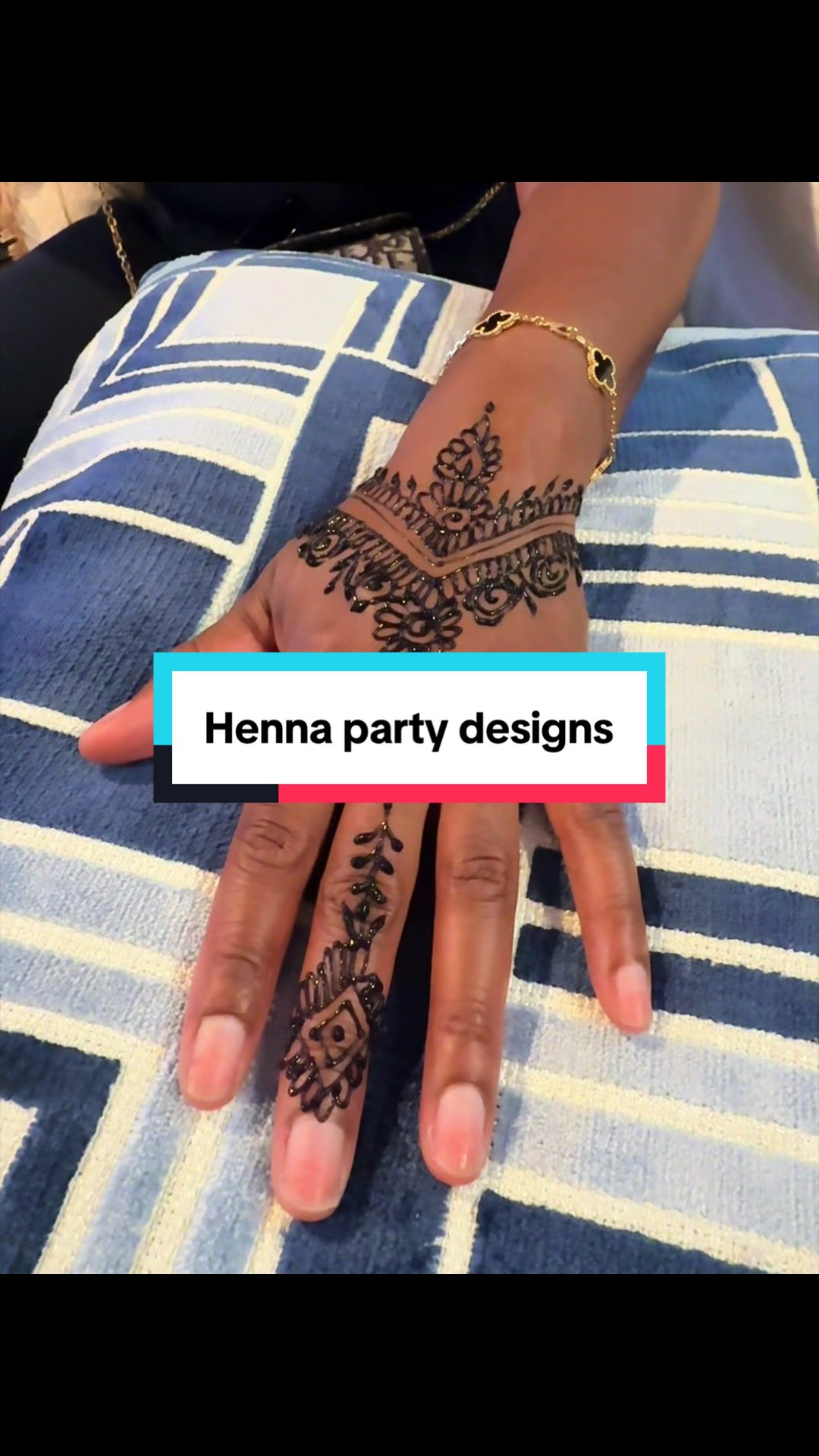 @ghennadesign