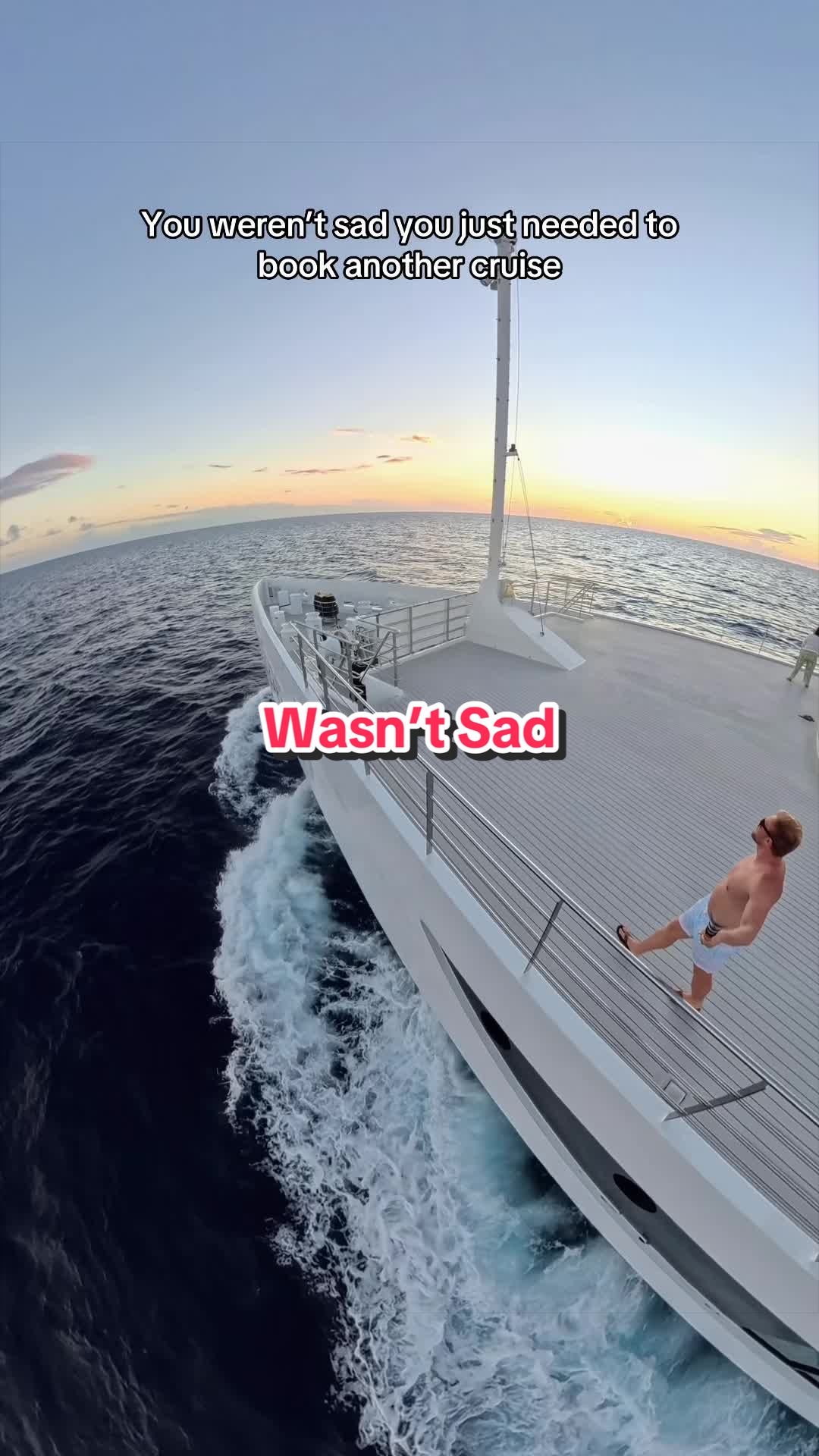 @The Maxwells Travel ๐ณ๏ธ๐ดโ๏ธ