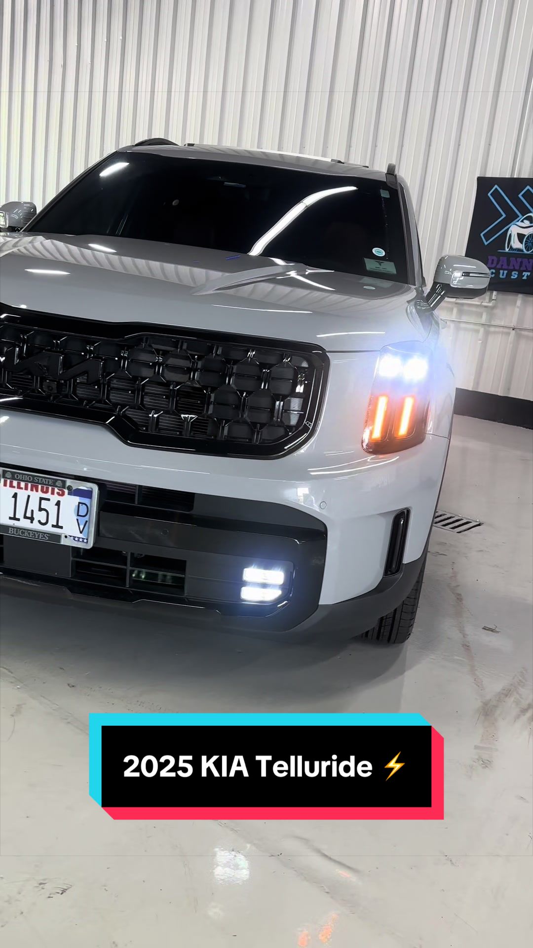 @Danny LEDZ & Customz LLC