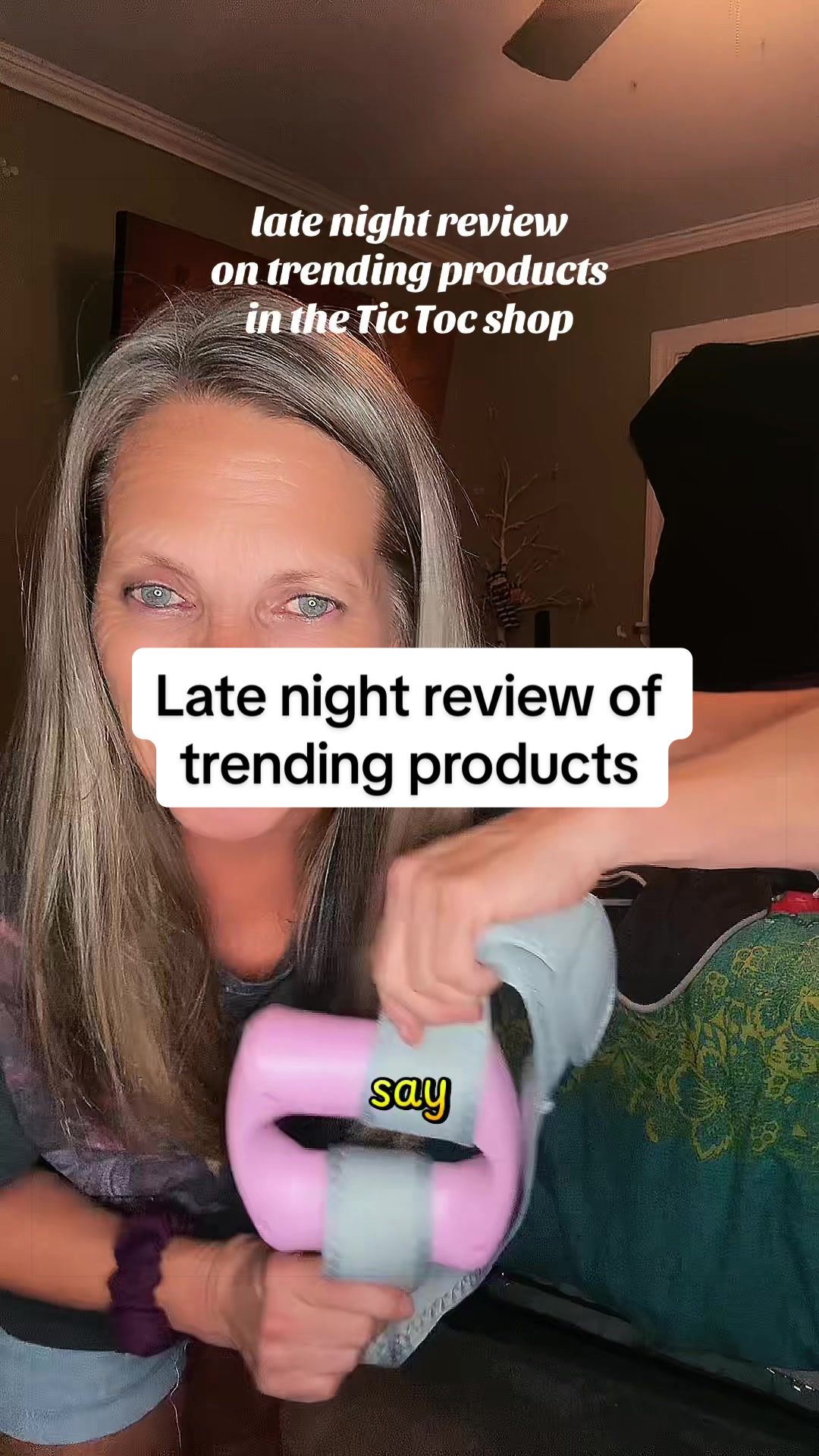 @LittleLaura