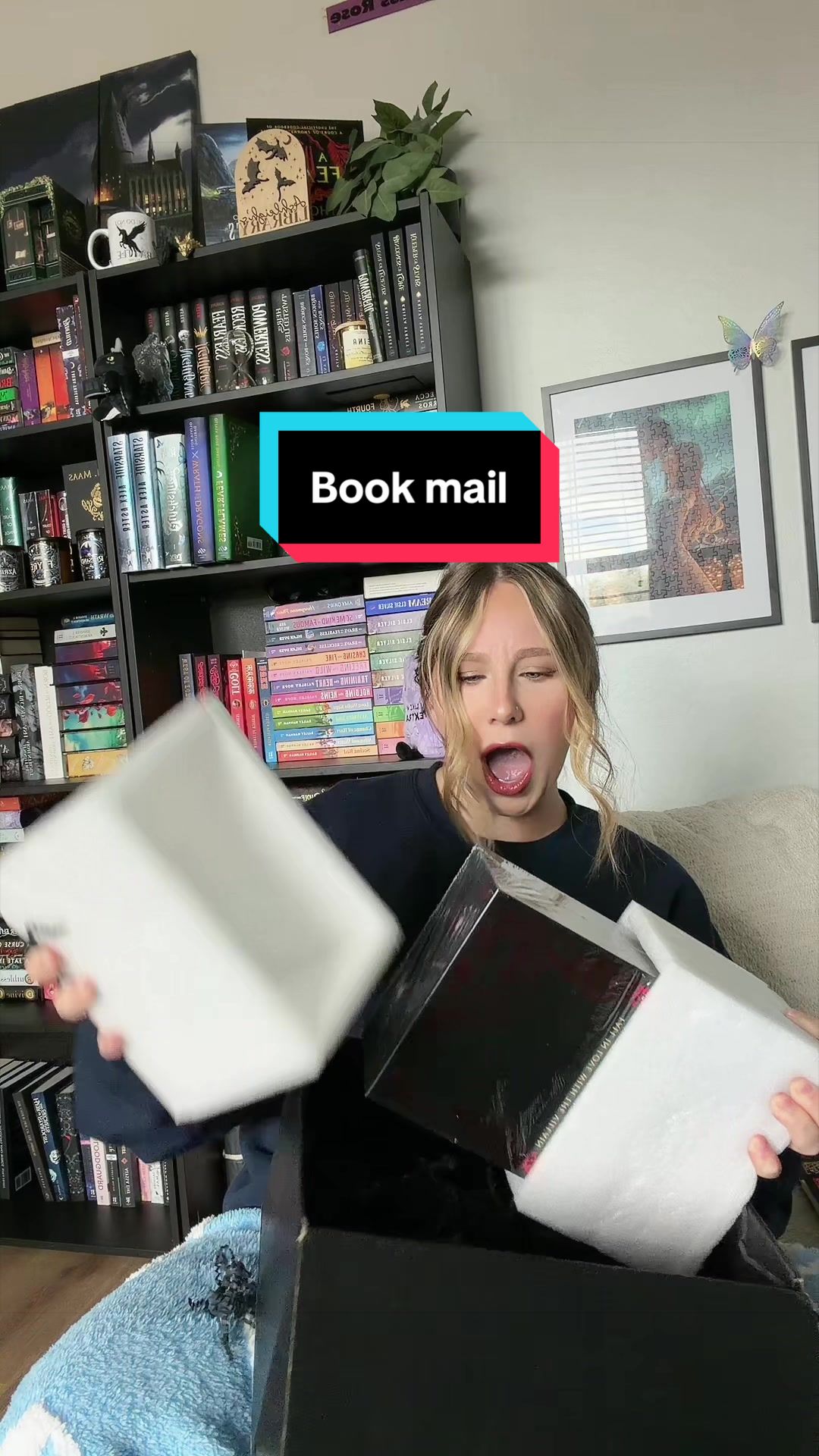@Ashleigh | Booktok 📖🦋✨