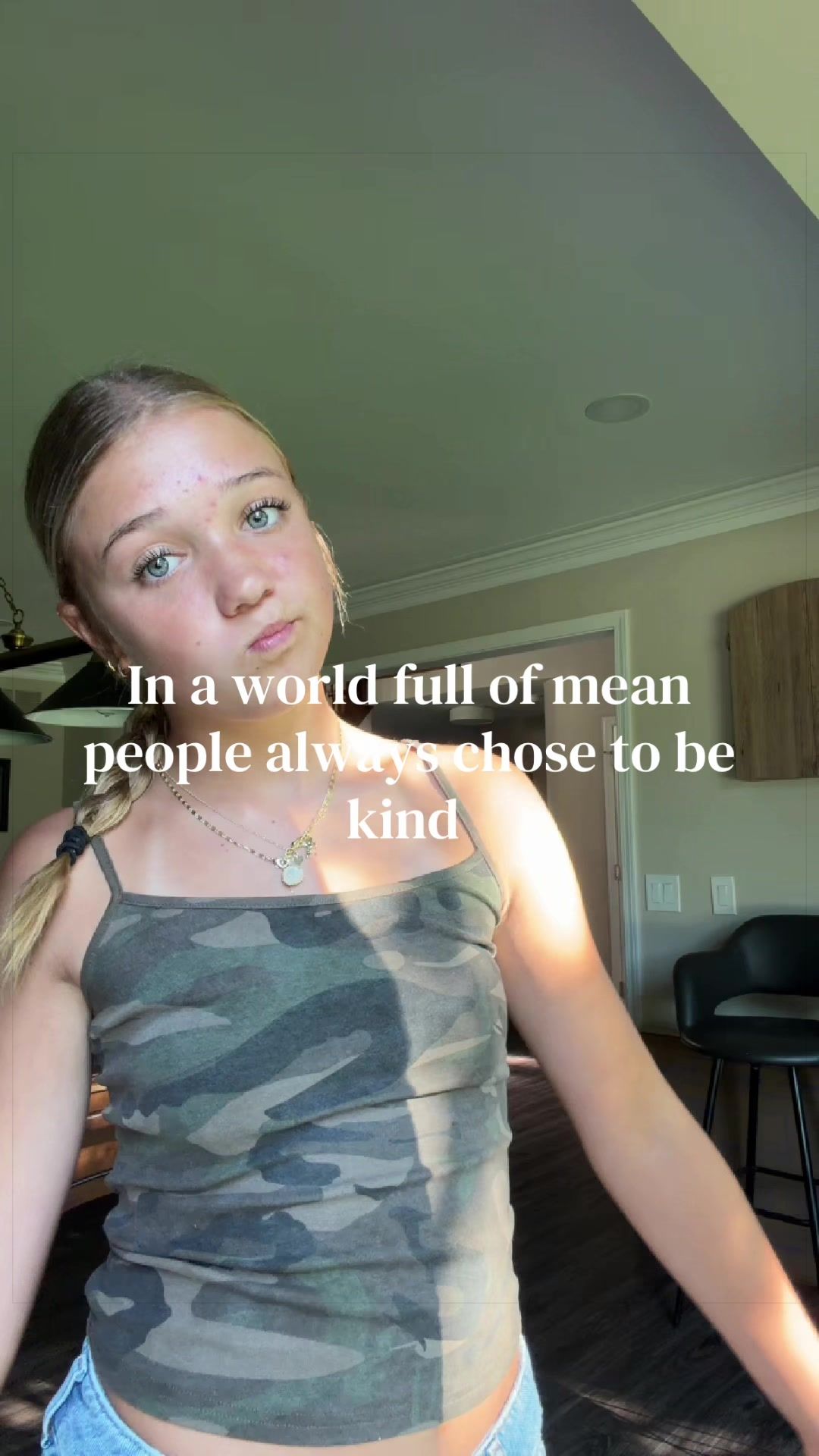 @🧍♀️