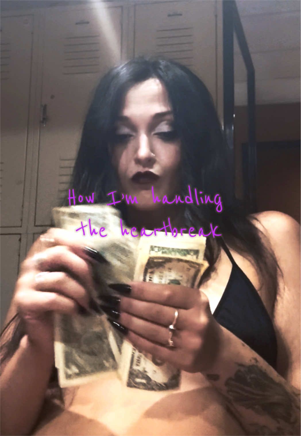 @AJ 🖤