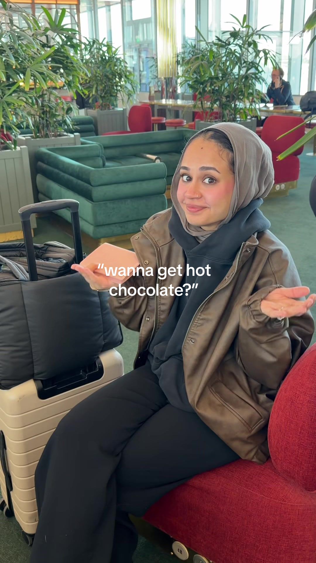 @arooj