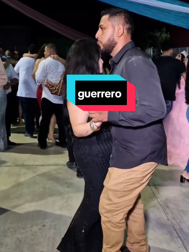 @Bailes y Fiesta calentanas