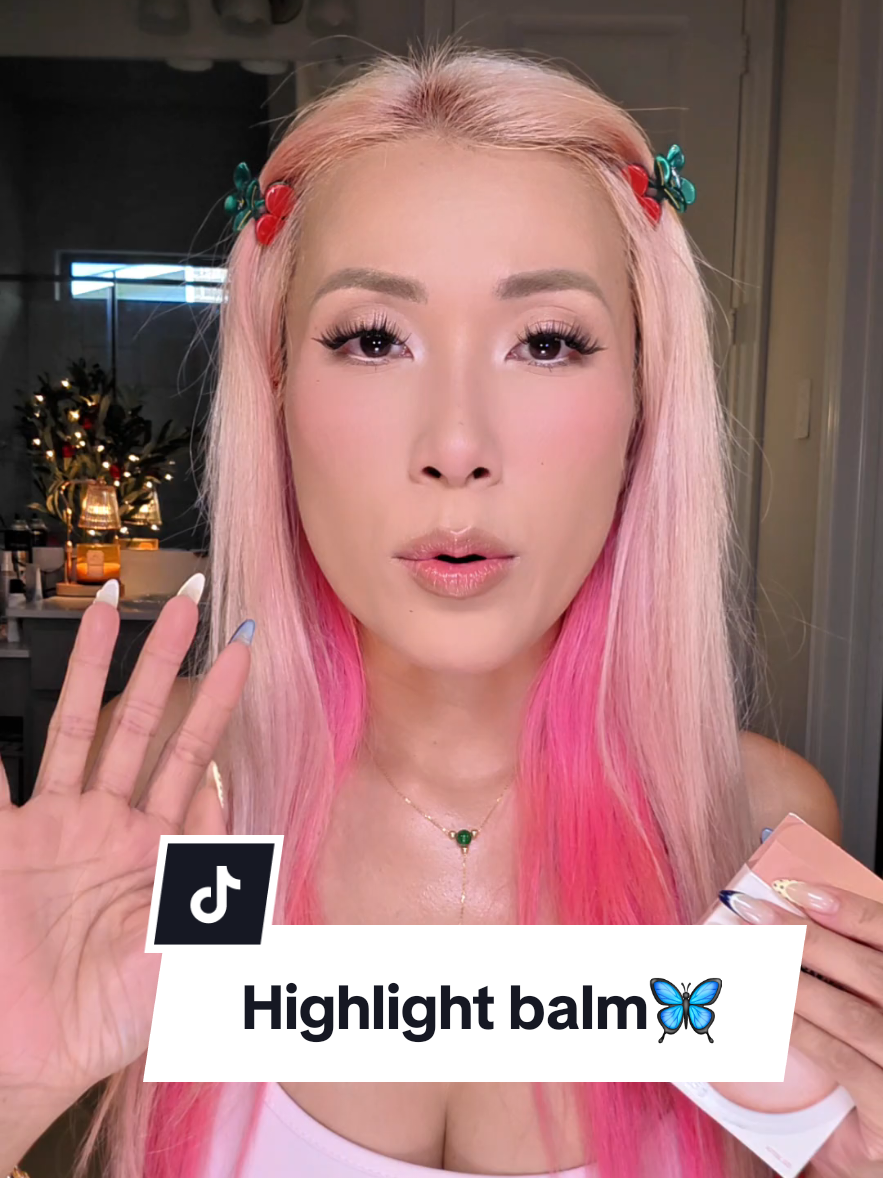 @VivyLe 🦋