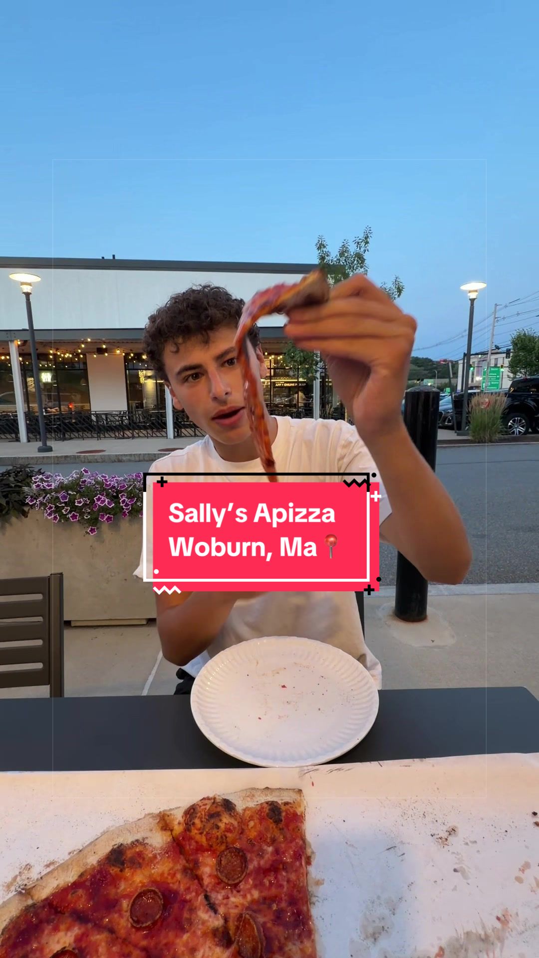 @Massfoodreviews