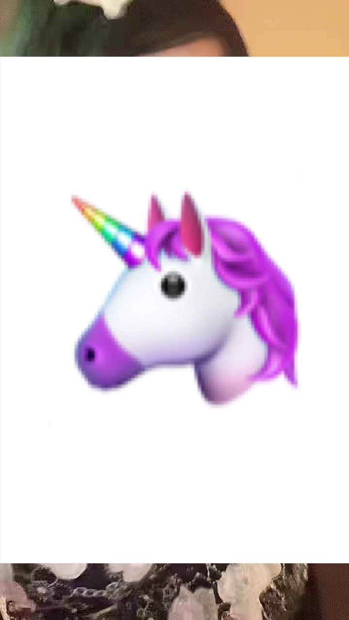 @🦄